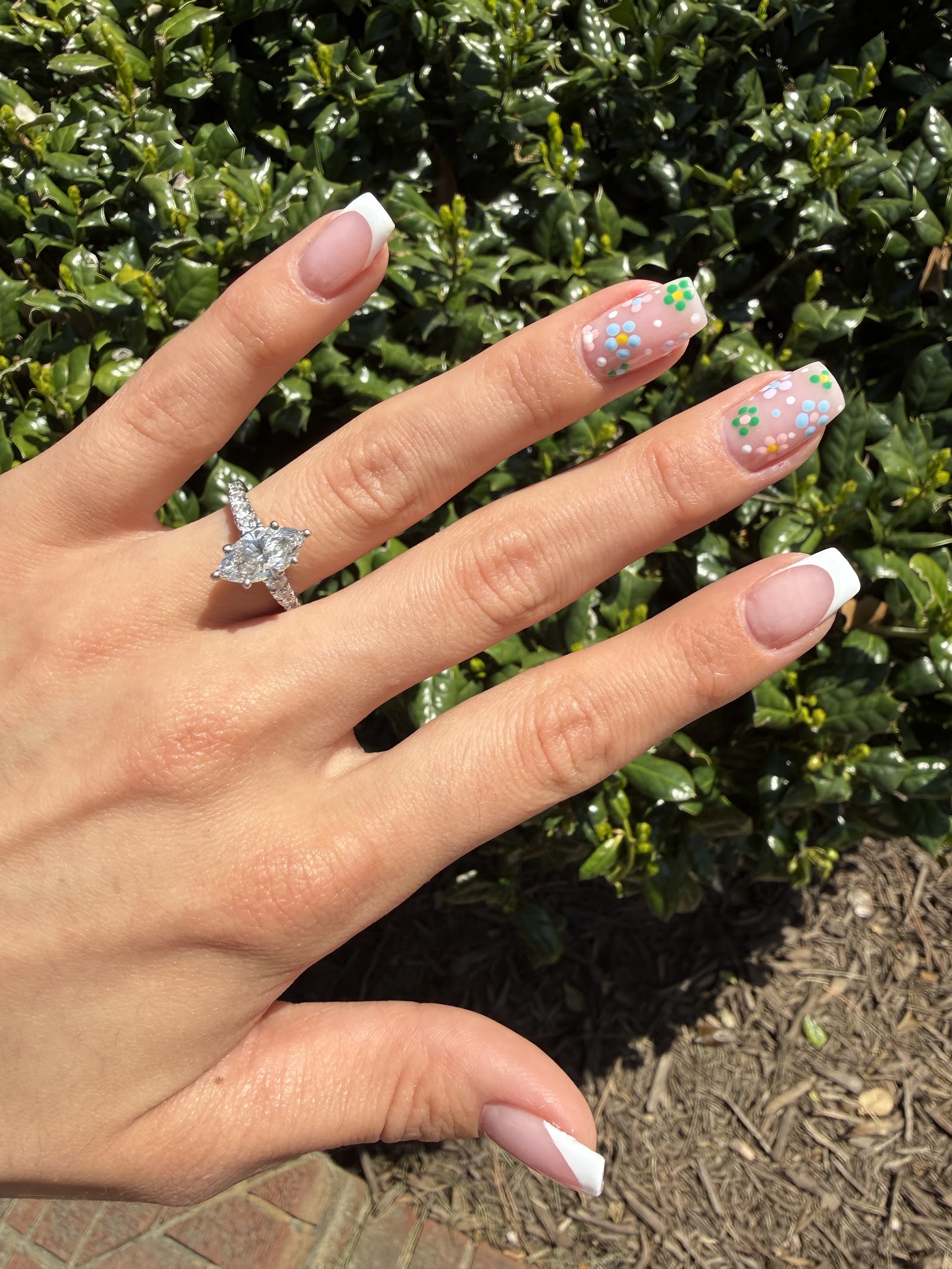 T T Nail nail photo 3